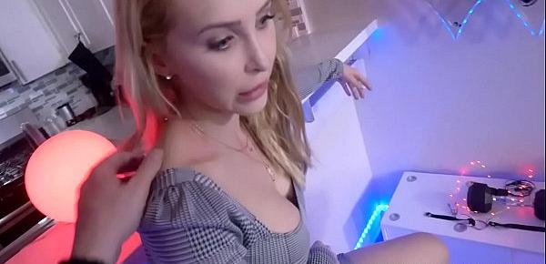  Stepmom Alix Lynx Want Some MEAT